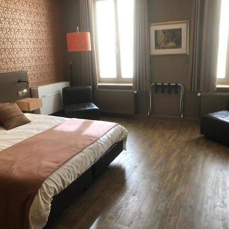 Hotel Duivels Paterke Harelbeeksestraat 29, 8500 Кортрейк Экстерьер фото