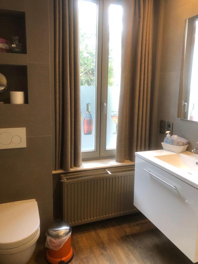 Hotel Duivels Paterke Harelbeeksestraat 29, 8500 Кортрейк Экстерьер фото