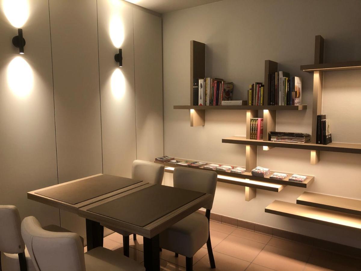 Hotel Duivels Paterke Harelbeeksestraat 29, 8500 Кортрейк Экстерьер фото
