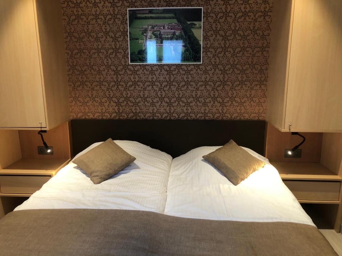 Hotel Duivels Paterke Harelbeeksestraat 29, 8500 Кортрейк Экстерьер фото