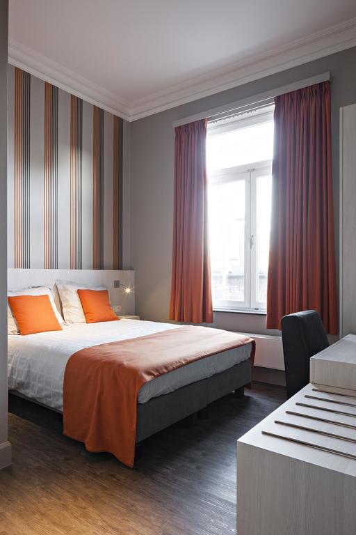 Hotel Duivels Paterke Harelbeeksestraat 29, 8500 Кортрейк Экстерьер фото