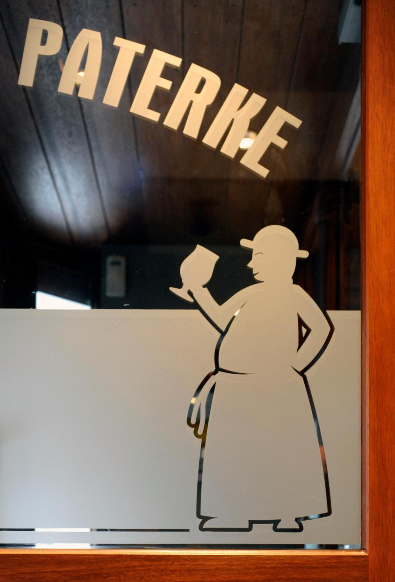 Hotel Duivels Paterke Harelbeeksestraat 29, 8500 Кортрейк Экстерьер фото