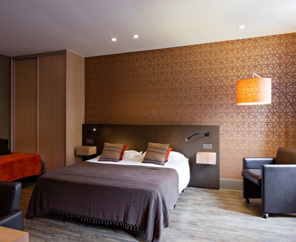 Hotel Duivels Paterke Harelbeeksestraat 29, 8500 Кортрейк Экстерьер фото