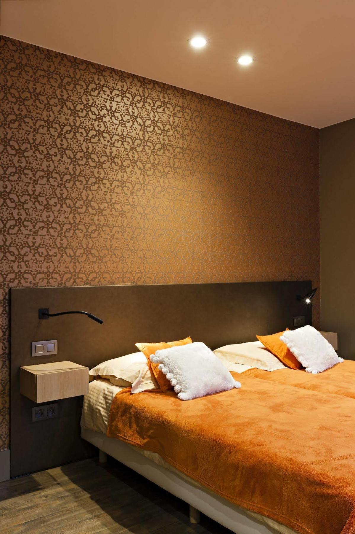 Hotel Duivels Paterke Harelbeeksestraat 29, 8500 Кортрейк Экстерьер фото
